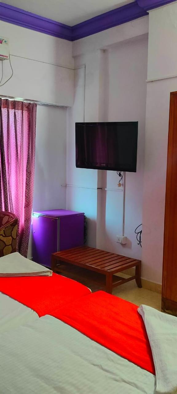 Hotel Manhattan Chennai Exterior foto