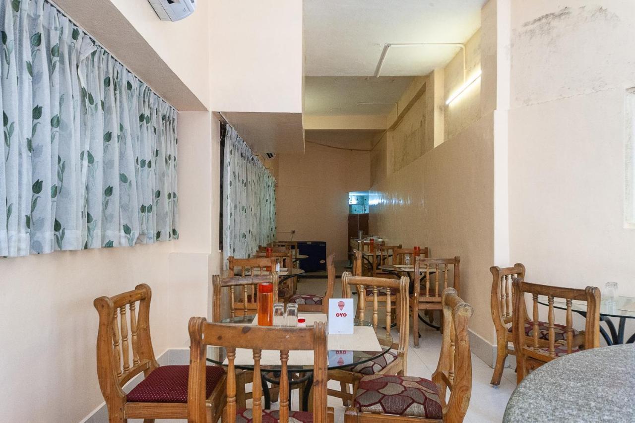 Hotel Manhattan Chennai Exterior foto